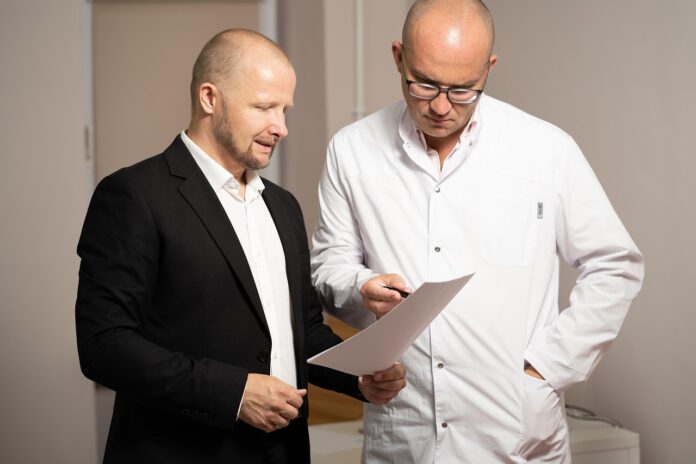 Lääkäri ja potilas