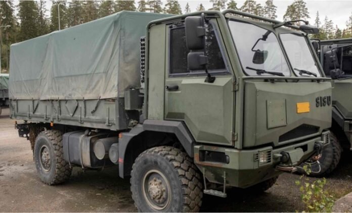 Puolustusvoimat kuorma-auto